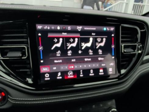 Used 2024 Dodge Durango SRT image 2