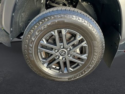 Used 2024 Toyota Tundra SR5 w/ SR5 Convenience Package AWD/4WD image 10