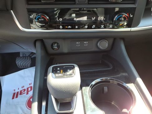 New 2026 Nissan Rogue SV w/ Cold Weather Package FWD image 21