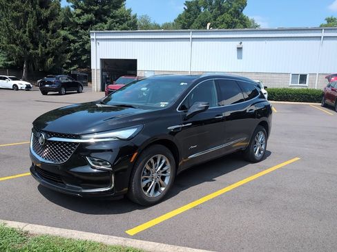 Used 2023 Buick Enclave Avenir w/ Avenir Technology Package AWD/4WD image 7
