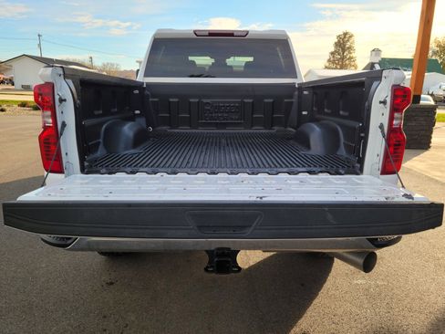 Used 2024 Chevrolet Silverado 2500 LT image 26