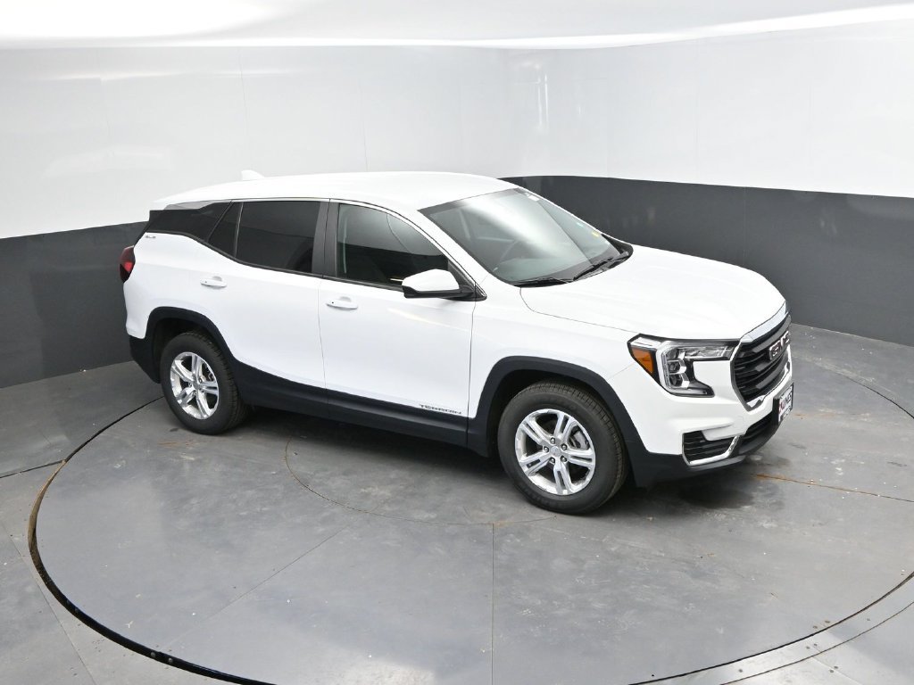 Used 2024 GMC Terrain SLE AWD/4WD image 24