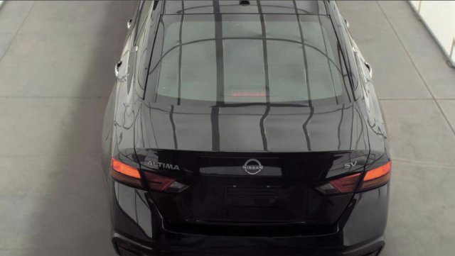 Used 2024 Nissan Altima 2.5 SV FWD image 6