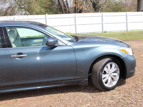 Used 2011 INFINITI M37 x w/ Deluxe Touring Pkg image 4