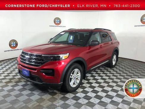 Certified 2021 Ford Explorer XLT w/ Class III Trailer Tow Package AWD/4WD image 1