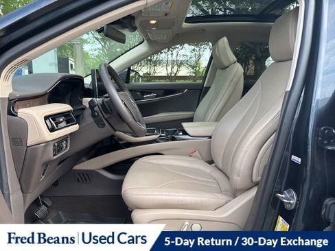 Certified 2023 Lincoln Nautilus Reserve w/ Luxury Package AWD/4WD image 13