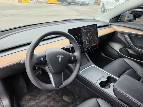 Used 2021 Tesla Model 3 Long Range AWD/4WD image 13