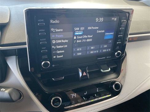 Certified 2021 Toyota Corolla SE w/ SE Premium Package FWD image 18
