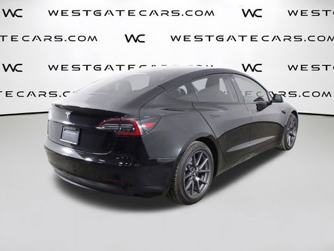 Used 2021 Tesla Model 3 Standard Range Plus image 39