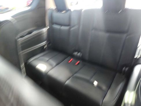 Used 2017 Nissan Pathfinder SL AWD/4WD image 28