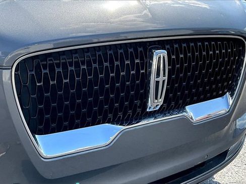 Used 2021 Lincoln Aviator Reserve w/ Equipment Group 208A image 29