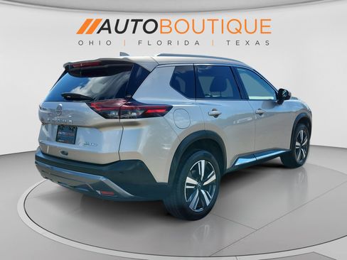 Used 2023 Nissan Rogue SL AWD/4WD image 5
