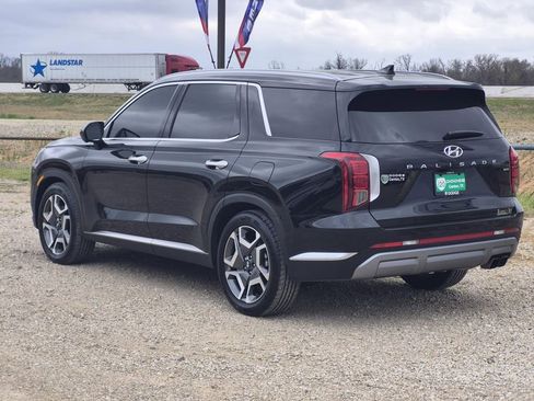 Used 2023 Hyundai Palisade Limited image 5