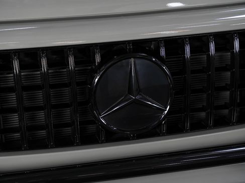 Used 2025 Mercedes-Benz G 63 AMG 4MATIC image 13
