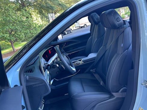 Used 2026 Cadillac Lyriq V w/ Exterior Carbon Fiber Package AWD/4WD image 41