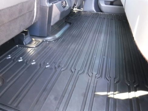 Used 2022 Ford F150 XL w/ Equipment Group 101A High image 11