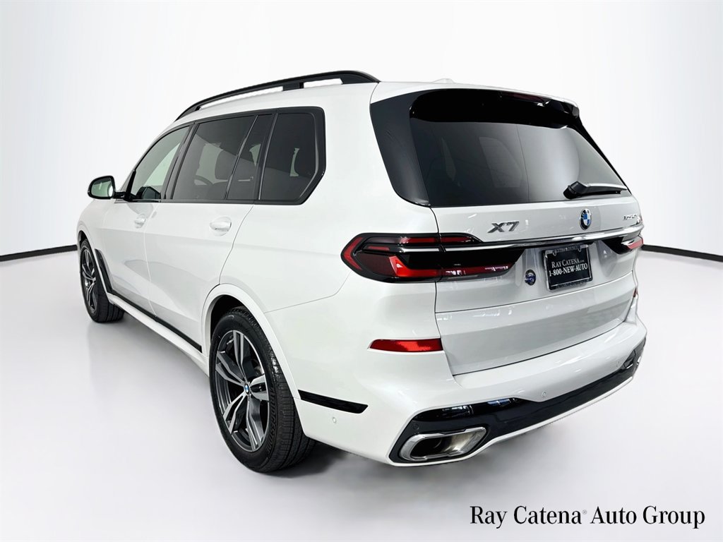 Used 2026 BMW X7 xDrive40i w/ Executive Package AWD/4WD image 5