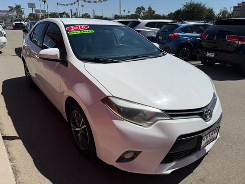 Used 2016 Toyota Corolla LE FWD image 6