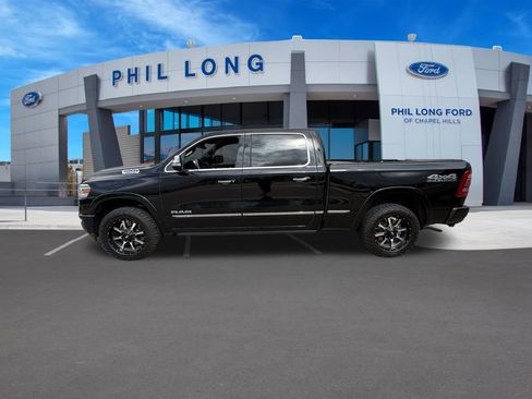 Used 2019 RAM 1500 Limited AWD/4WD image 2