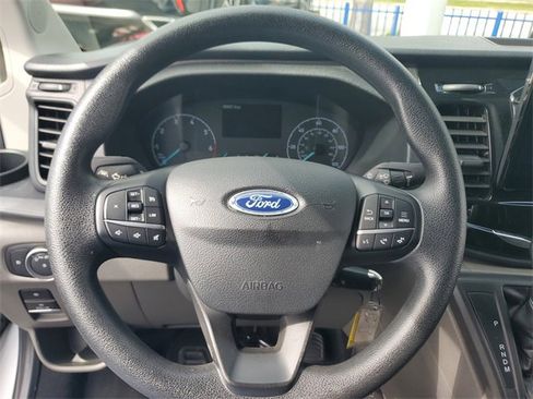 Used 2023 Ford Transit 350 XLT image 30