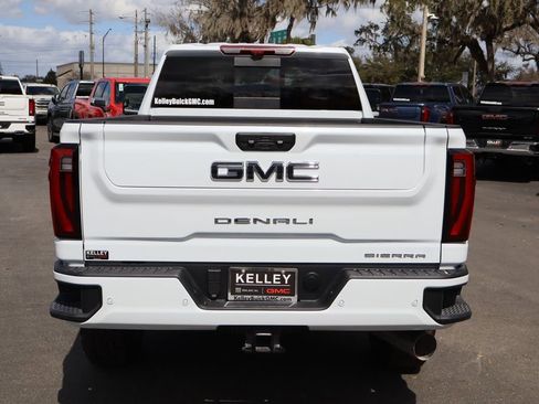 New 2026 GMC Sierra 3500 Denali Ultimate image 4