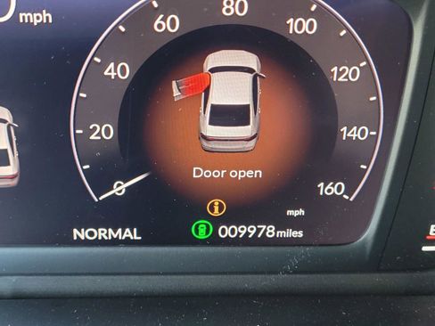 Used 2025 Honda Accord Sport image 28