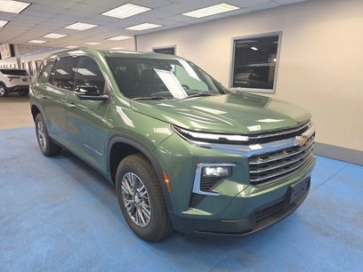 New 2027 Chevrolet Traverse LT w/ Driver Confidence Package