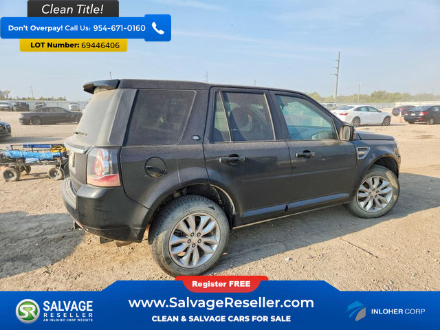 Used 2015 Land Rover LR2 AWD/4WD image 4
