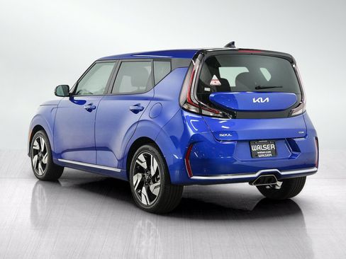 Used 2024 Kia Soul GT-Line w/ GT-Line Technology Package FWD image 4