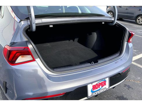 Used 2023 Kia K5 LXS image 22