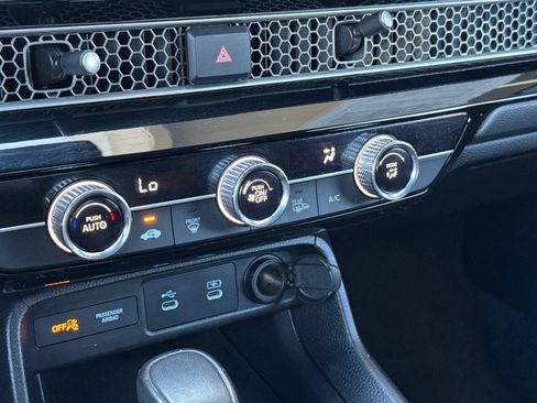 Certified 2025 Honda Civic Sport image 19