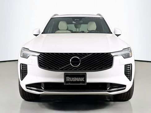 Certified 2026 Volvo XC90 B6 Plus w/ Protection Package Premier image 2