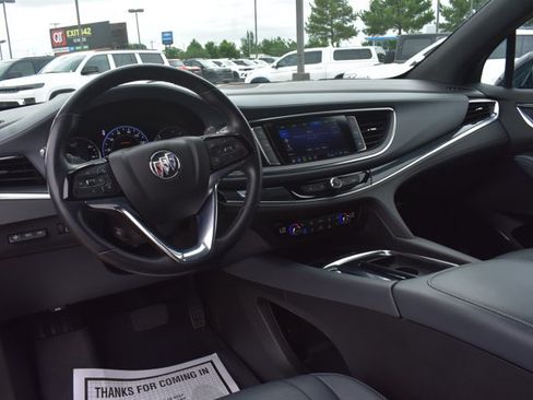 Used 2024 Buick Enclave Premium AWD/4WD image 18