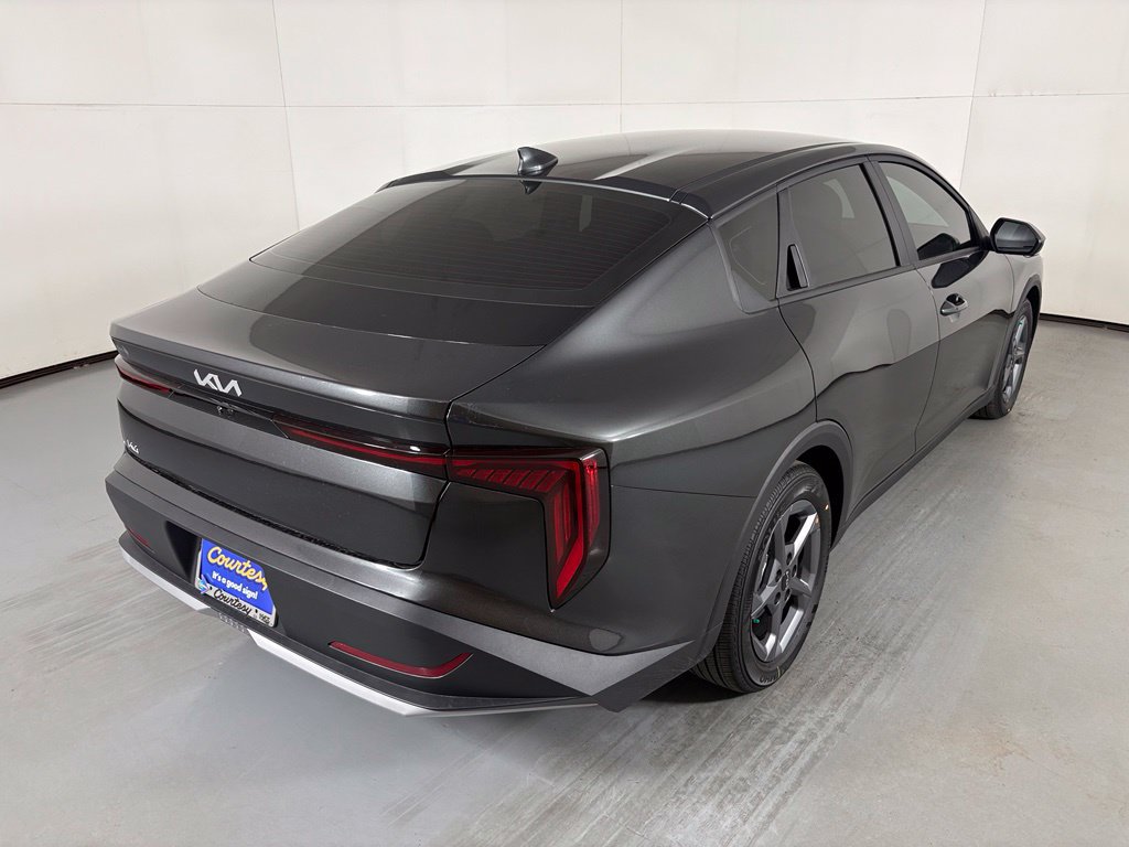 New 2026 Kia K4 FWD image 7