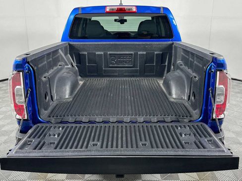 Used 2019 GMC Canyon 2WD Crew Cab w/ Convenience Package image 22