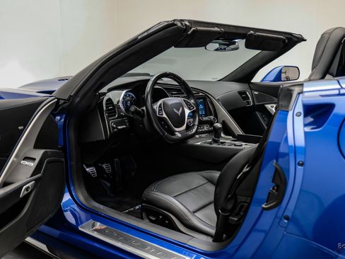 Used 2019 Chevrolet Corvette ZR1 RWD image 47