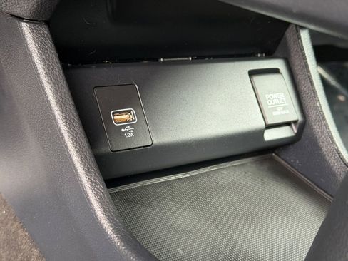 Used 2020 Honda HR-V LX image 26