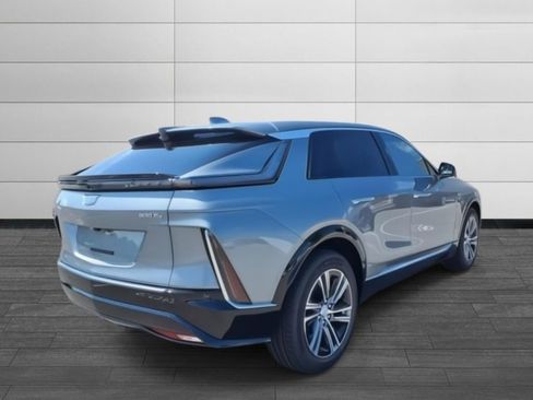 New 2025 Cadillac Lyriq Luxury image 5