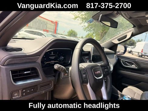 Used 2023 GMC Yukon SLT AWD/4WD image 14