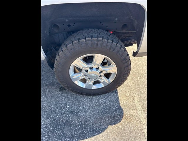 Used 2017 Chevrolet Silverado 2500 LTZ w/ Duramax Plus Package AWD/4WD image 13