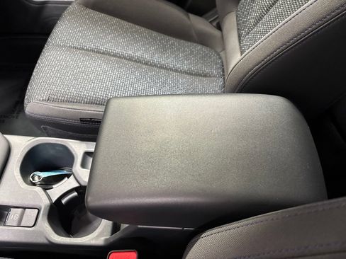Used 2025 Subaru Forester Premium AWD/4WD image 26