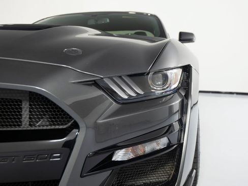 Used 2020 Ford Mustang Shelby GT500 w/ Technology Package RWD image 48