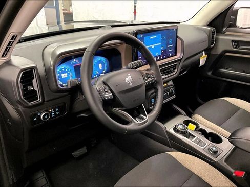 Certified 2025 Ford Bronco Sport Big Bend w/ Convenience Package image 12