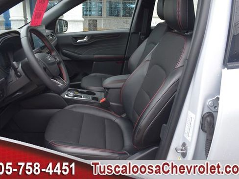 Used 2025 Ford Escape ST-Line w/ Tech Pack #1 FWD image 19