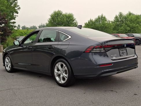 Used 2025 Honda Accord LX image 7