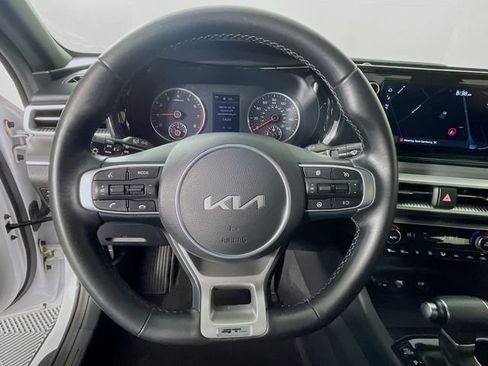 Used 2024 Kia K5 GT-Line image 12