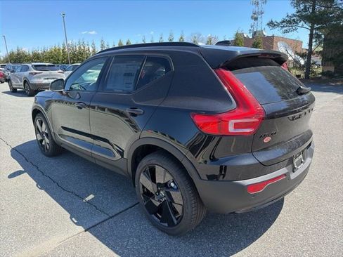 New 2026 Volvo XC40 B5 Ultra w/ Climate Package AWD/4WD image 5
