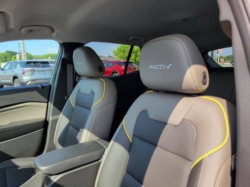 New 2026 Chevrolet Trax ACTIV w/ Driver Confidence Package FWD image 11