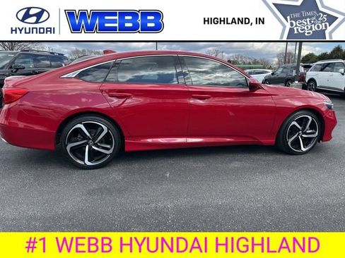 Used 2018 Honda Accord Sport image 13