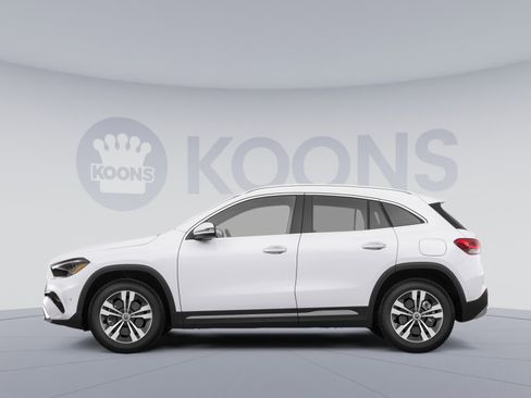 Used 2024 Mercedes-Benz GLA 250 4MATIC image 2